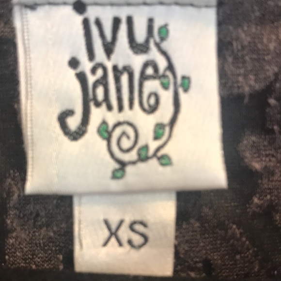 Ivy Jane floral top - Picture 4 of 5